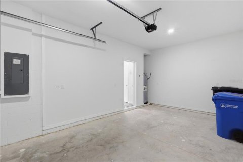 Adosado en venta en Tampa, Florida, 3 dormitorios, 161.37 m2 № 2239007 - foto 25