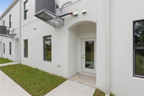 Adosado en venta en Tampa, Florida, 3 dormitorios, 161.37 m2 № 2239007 - foto 23