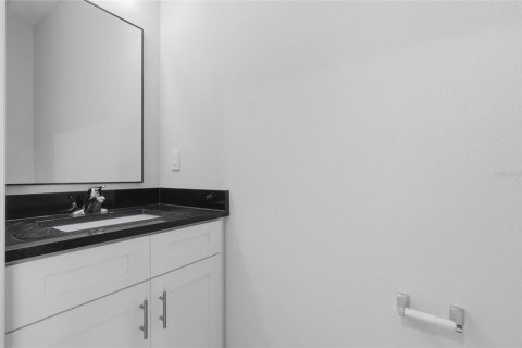 Adosado en venta en Tampa, Florida, 3 dormitorios, 161.37 m2 № 2239007 - foto 10