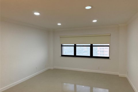 Copropriété à louer à Lauderdale-by-the-Sea, Floride: 2 chambres, 130.06 m2 № 2193403 - photo 12