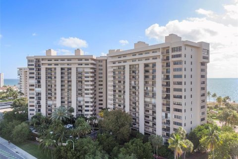 Condo à Lauderdale-by-the-Sea, Floride, 2 chambres № 2193403