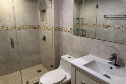 Copropriété à louer à Lauderdale-by-the-Sea, Floride: 2 chambres, 130.06 m2 № 2193403 - photo 9