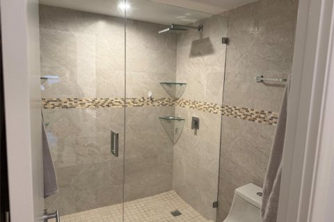 Copropriété à louer à Lauderdale-by-the-Sea, Floride: 2 chambres, 130.06 m2 № 2193403 - photo 13