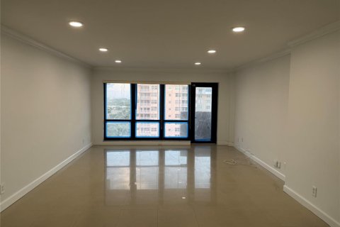 Copropriété à louer à Lauderdale-by-the-Sea, Floride: 2 chambres, 130.06 m2 № 2193403 - photo 11