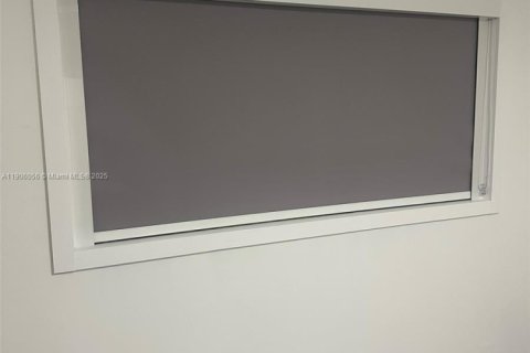 Copropriété à louer à Miami, Floride: 1 chambre, 55.74 m2 № 1956674 - photo 15