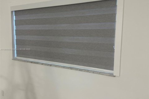 Copropriété à louer à Miami, Floride: 1 chambre, 55.74 m2 № 1956674 - photo 14