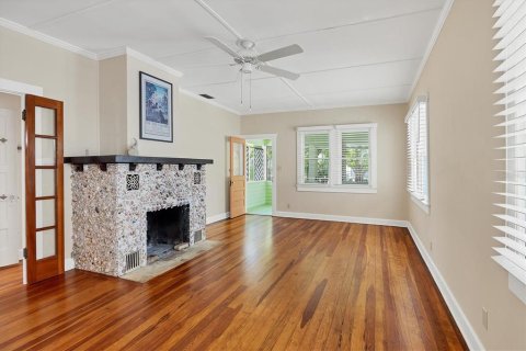House in Sarasota, Florida 3 bedrooms, 106.84 sq.m. № 1629927 - photo 8