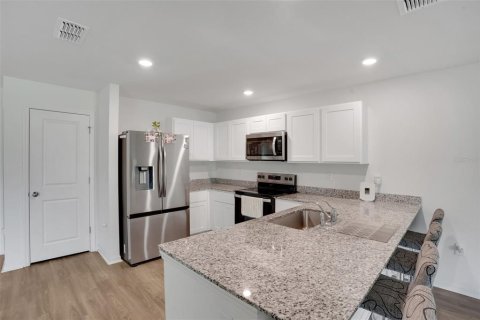 Villa ou maison à vendre à Punta Gorda, Floride: 3 chambres, 131.18 m2 № 2351682 - photo 7