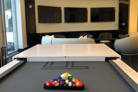 Condominio en alquiler en Miami, Florida, 1 dormitorio, 110.09 m2 № 1887687 - foto 18