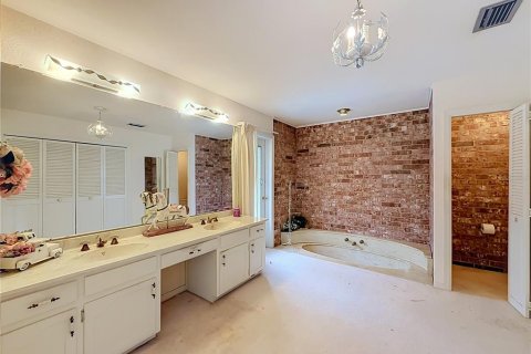 Villa ou maison à vendre à Yalaha, Floride: 3 chambres, 189.99 m2 № 2411714 - photo 16