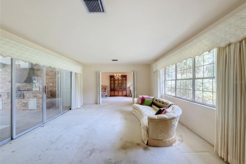 Villa ou maison à vendre à Yalaha, Floride: 3 chambres, 189.99 m2 № 2411714 - photo 6