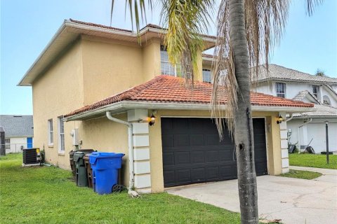 Casa en venta en Kissimmee, Florida, 3 dormitorios, 179.67 m2 № 2329334 - foto 2
