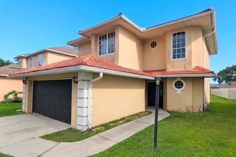 House in Kissimmee, Florida 3 bedrooms, 179.67 sq.m. № 2329334