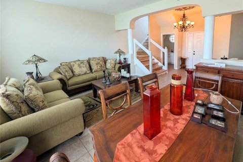 Casa en venta en Kissimmee, Florida, 3 dormitorios, 179.67 m2 № 2329334 - foto 14
