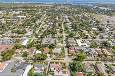 Commercial property in Hollywood, Florida 117.06 sq.m. № 1956294 - photo 23