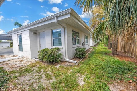 Condominio en venta en Venice, Florida, 1 dormitorio, 87.61 m2 № 1871032 - foto 27