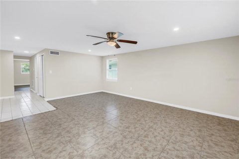 Condominio en venta en Venice, Florida, 1 dormitorio, 87.61 m2 № 1871032 - foto 11