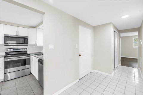 Condominio en venta en Venice, Florida, 1 dormitorio, 87.61 m2 № 1871032 - foto 18