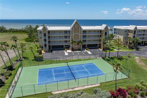 Condo in Punta Gorda, Florida, 2 bedrooms  № 1751056 - photo 1