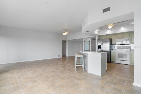Condo in Punta Gorda, Florida, 2 bedrooms  № 1751056 - photo 17