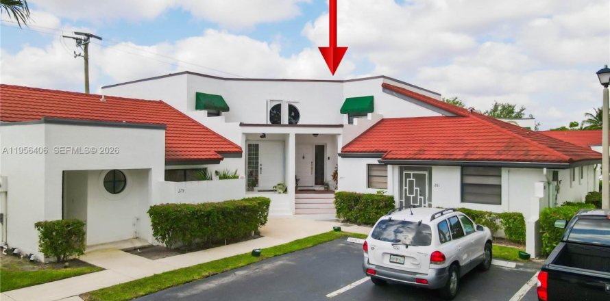 Townhouse in Deerfield Beach, Florida 4 bedrooms, 184.13 sq.m. № 2011617