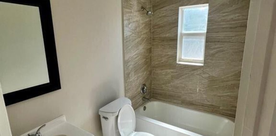 Immobilier commercial à West Palm Beach, Floride 2 chambres, 60.39 m2 № 1209222