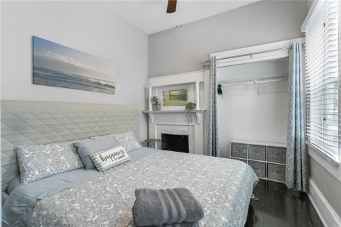Immobilier commercial à vendre à Tampa, Floride: 8 chambres, 294.5 m2 № 1592755 - photo 8