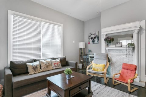 Immobilier commercial à vendre à Tampa, Floride: 8 chambres, 294.5 m2 № 1592755 - photo 13