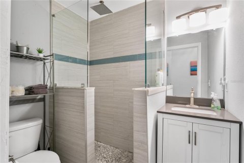 Immobilier commercial à vendre à Tampa, Floride: 8 chambres, 294.5 m2 № 1592755 - photo 10