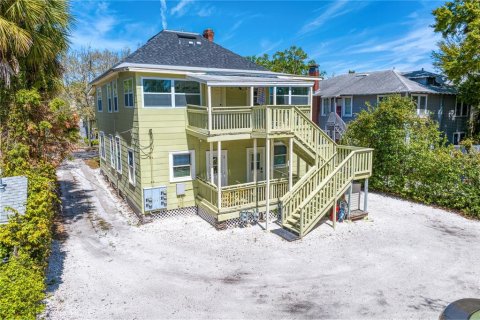 Immobilier commercial à vendre à Tampa, Floride: 8 chambres, 294.5 m2 № 1592755 - photo 4