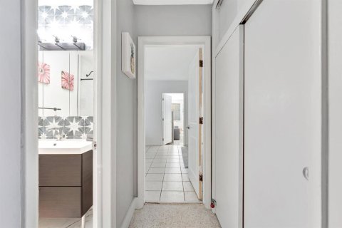 Купить виллу или дом в Холливуд, Флорида 4 комнаты, 133.78м2, № 2085103 - фото 23