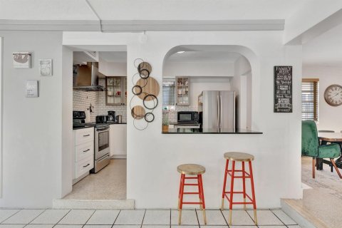 Купить виллу или дом в Холливуд, Флорида 4 комнаты, 133.78м2, № 2085103 - фото 11