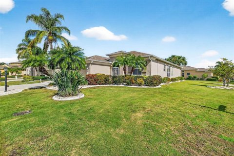 Casa en venta en Sun City Center, Florida, 2 dormitorios, 165.83 m2 № 1918198 - foto 1