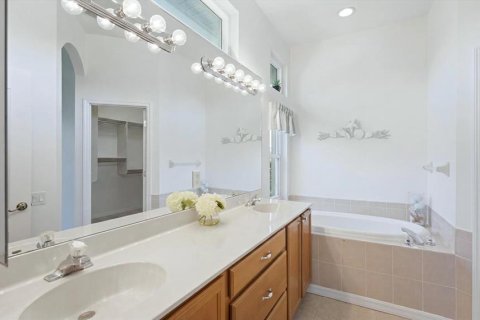 House in North Port, Florida 2 bedrooms, 156.91 sq.m. № 2199575 - photo 23
