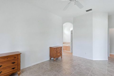House in North Port, Florida 2 bedrooms, 156.91 sq.m. № 2199575 - photo 22