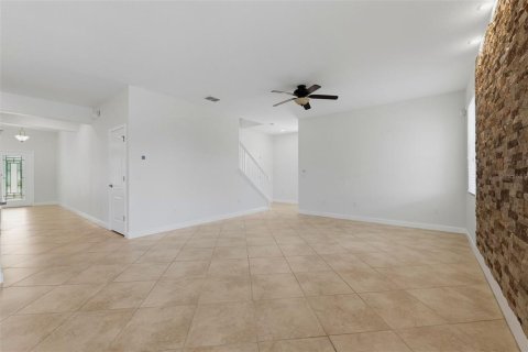 House in Tampa, Florida 4 bedrooms, 281.87 sq.m. № 2151459 - photo 19