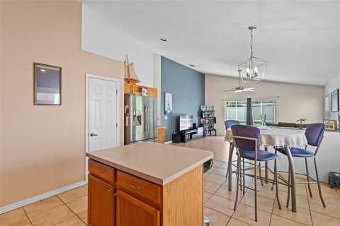 Casa en venta en Orlando, Florida, 4 dormitorios, 179.21 m2 № 1804117 - foto 22