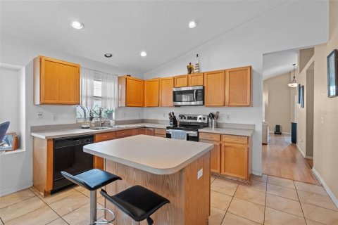 Casa en venta en Orlando, Florida, 4 dormitorios, 179.21 m2 № 1804117 - foto 16