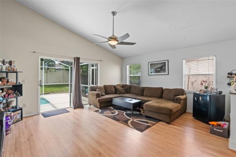 Casa en venta en Orlando, Florida, 4 dormitorios, 179.21 m2 № 1804117 - foto 26