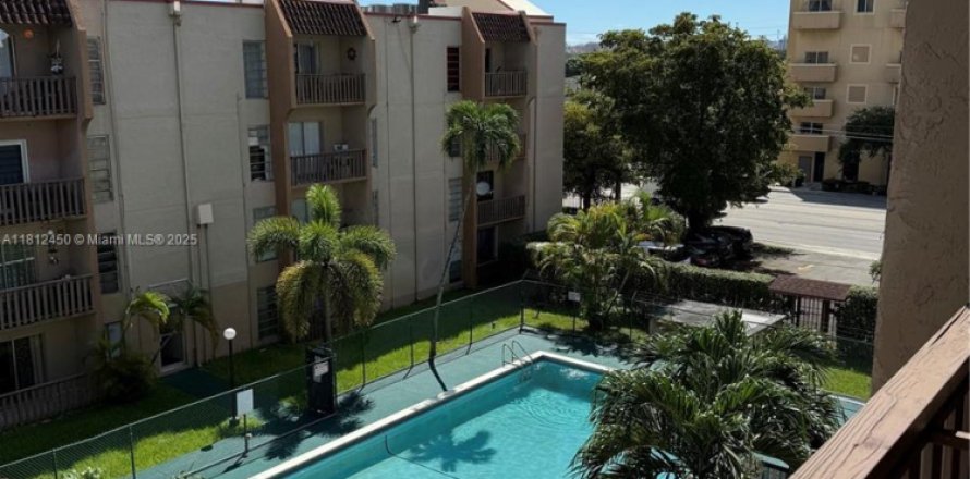 Condo à Miami, Floride, 2 chambres № 1758972