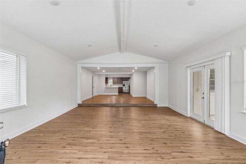 Купить виллу или дом в Спринг-Хилл, Флорида 5 комнат, 210.42м2, № 2299771 - фото 7