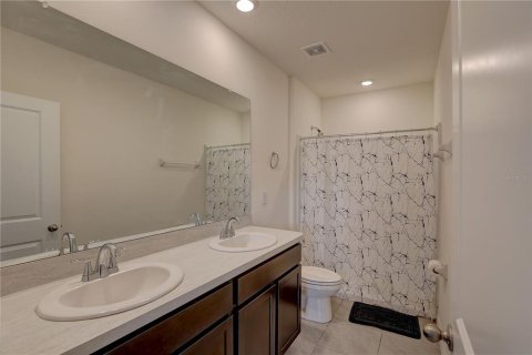Townhouse in Wesley Chapel, Florida 3 bedrooms, 155.43 sq.m. № 1744860 - photo 24