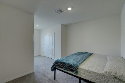 Townhouse in Wesley Chapel, Florida 3 bedrooms, 155.43 sq.m. № 1744860 - photo 16