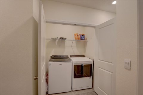 Townhouse in Wesley Chapel, Florida 3 bedrooms, 155.43 sq.m. № 1744860 - photo 29