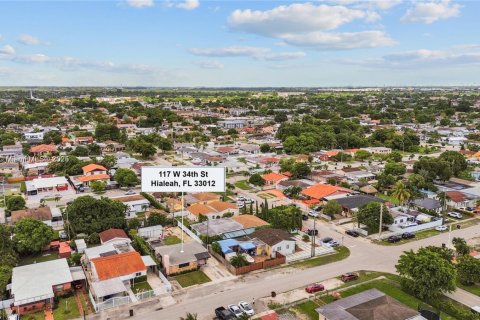 Casa en venta en Hialeah, Florida, 4 dormitorios, 117.06 m2 № 2060155 - foto 26