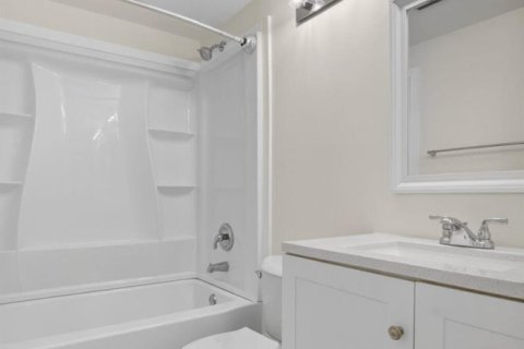 Купить кондоминиум в Бойнтон-Бич, Флорида 4 комнаты, 52.95м2, № 2261784 - фото 16