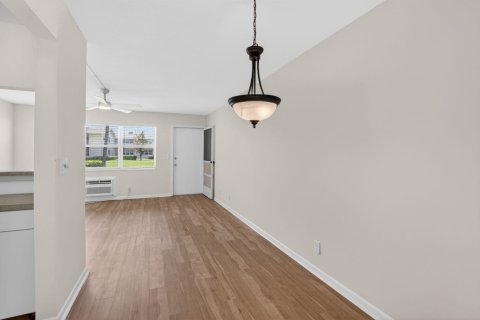 Купить кондоминиум в Бойнтон-Бич, Флорида 4 комнаты, 52.95м2, № 2261784 - фото 9