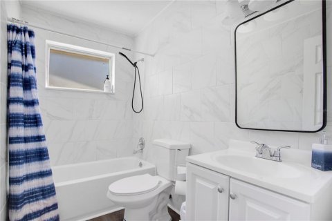 Villa ou maison à vendre à Winter Haven, Floride: 3 chambres, 187.94 m2 № 1419181 - photo 8