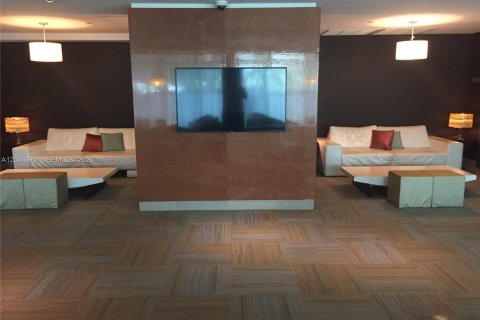 Copropriété à louer à Miami, Floride: 1 chambre, 59.36 m2 № 2269311 - photo 27