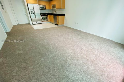Copropriété à louer à Miami, Floride: 1 chambre, 59.36 m2 № 2269311 - photo 5